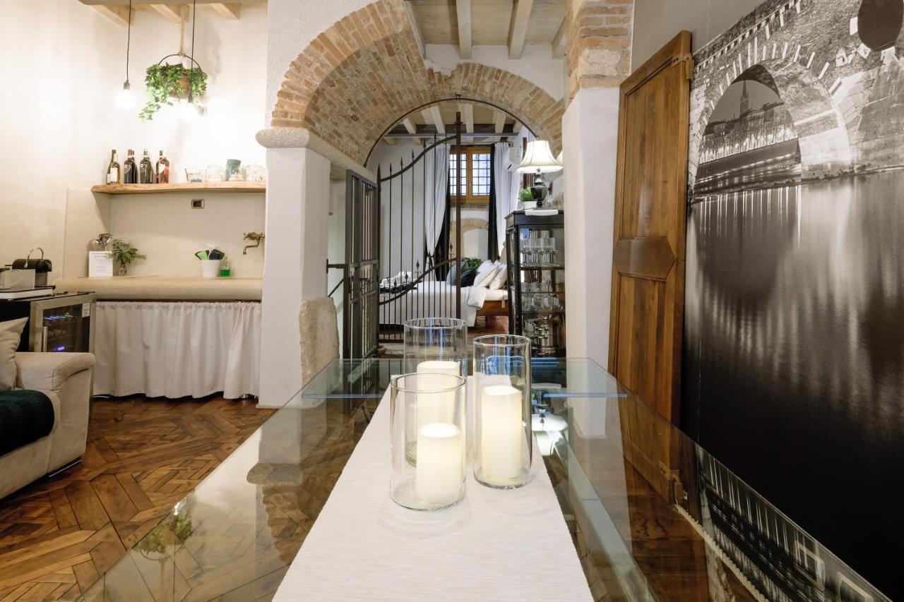 Dimora Scaligera Luxury Apartment Verona Exterior photo